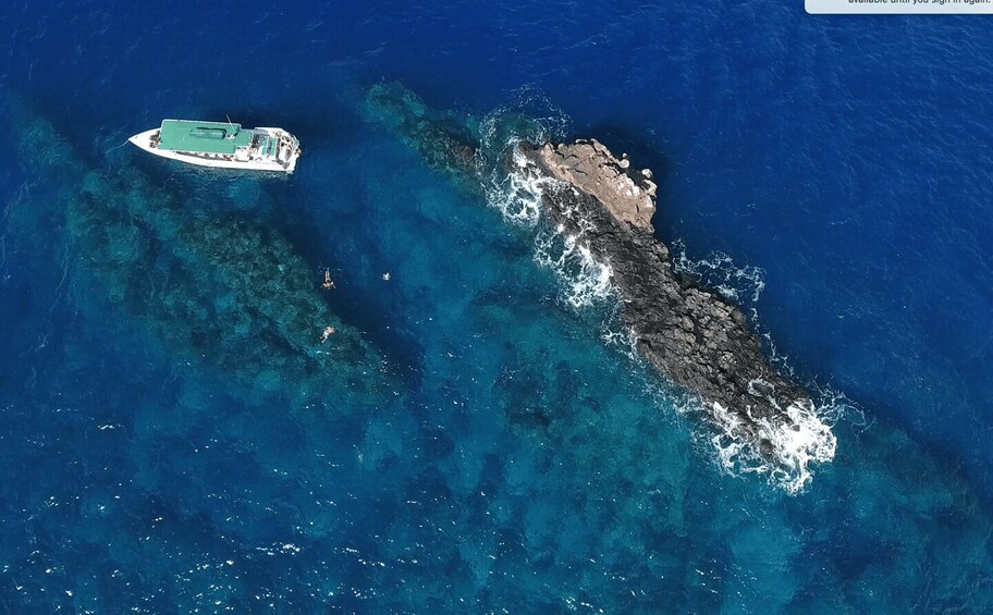Maui: Lanai Island Snorkeling Tour with Snacks & Drinks 1