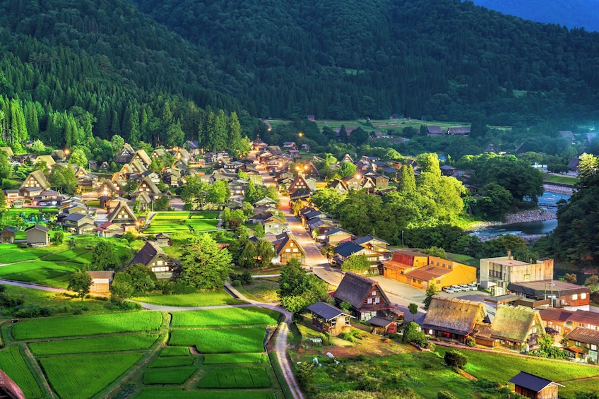 Shirakawago and Kanazawa from Kanazawa 2