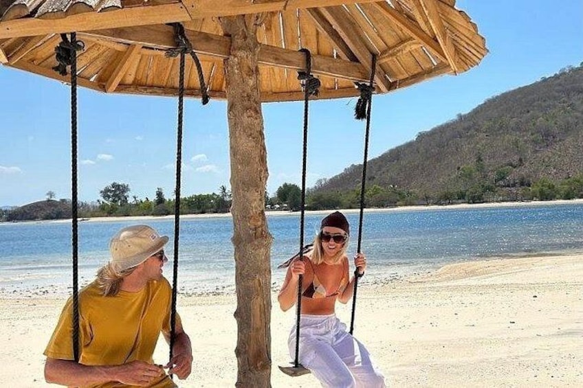 Lombok Group Tour | Hidden Gili Islands Snorkeling & Island Hop 3