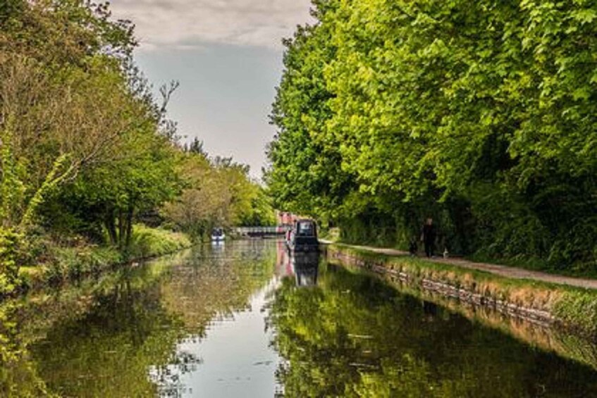 Picture 5 for Activity Lancashire: Roast Dinner Cruise on a Narrowboat 2