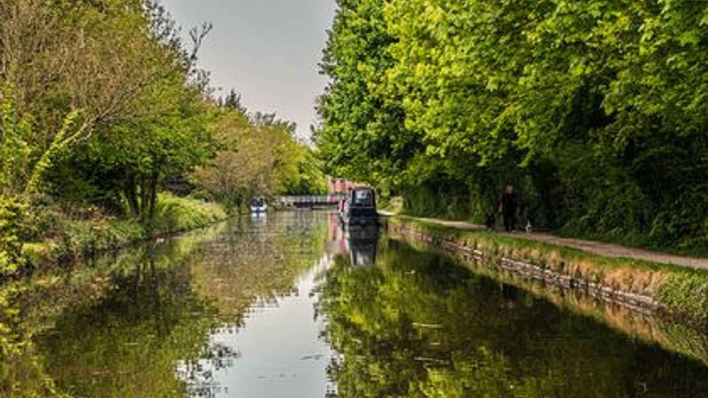 Picture 5 for Activity Lancashire: Roast Dinner Cruise on a Narrowboat 2
