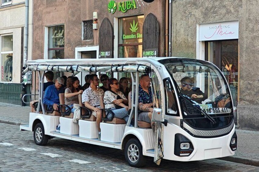 Gdansk: City Tour Sightseeing LIVE/AUDIO by Golf Cart Local Guide 2