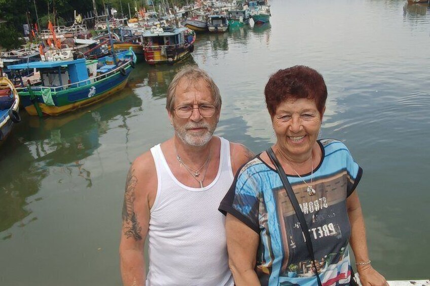 Half -Day Negombo City Tour & Local Lunch or (Lagoon Boat safari) 3