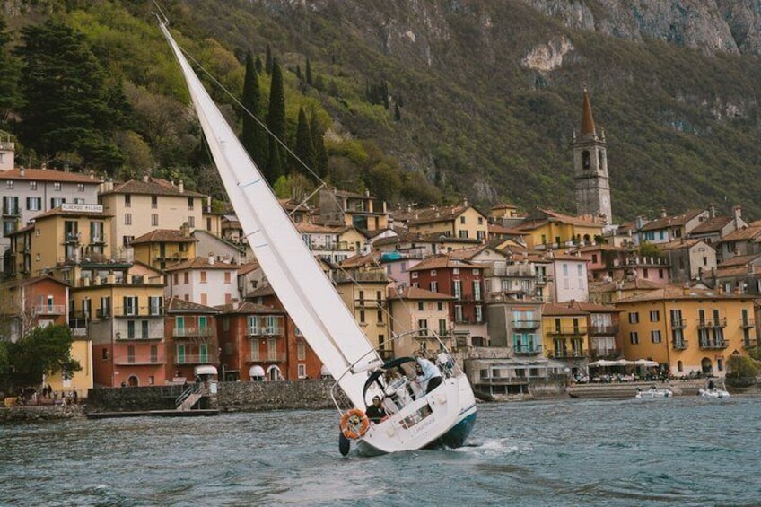 Lake Como PRIVATE Boat Tour Aperitivo & Prosecco Included 2
