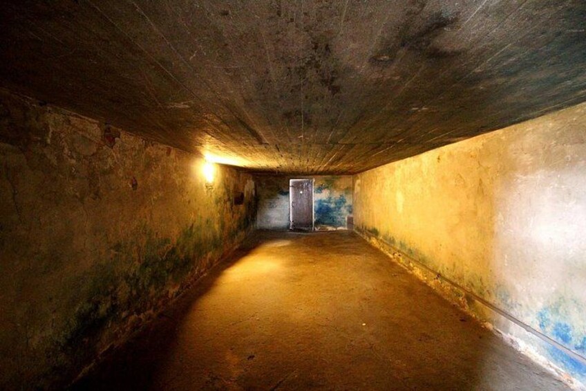 Majdanek Concentration Camp and Lublin - one day tour from Warsaw 4