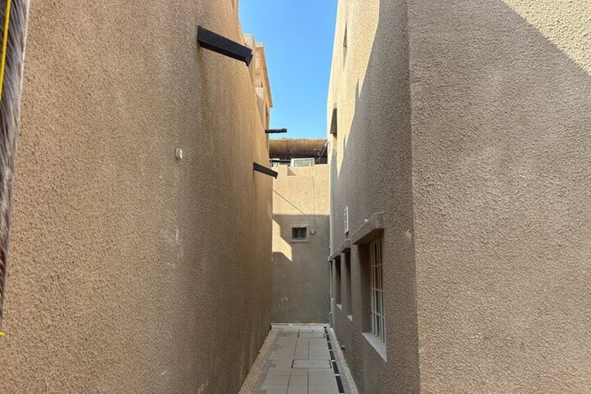 Dubai Old Town Walking Tour with Abra & Traditional Souks 2