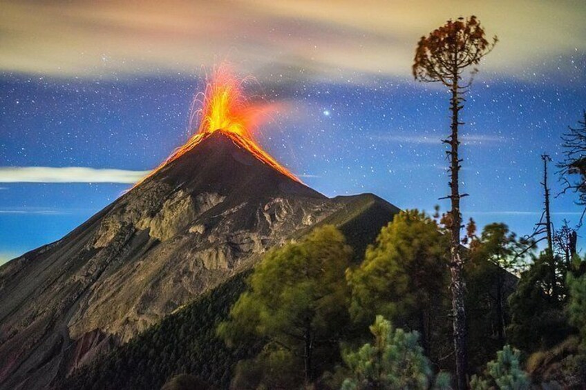 Acatenango Volcano Overnight Hike with Comfort Glamping 2
