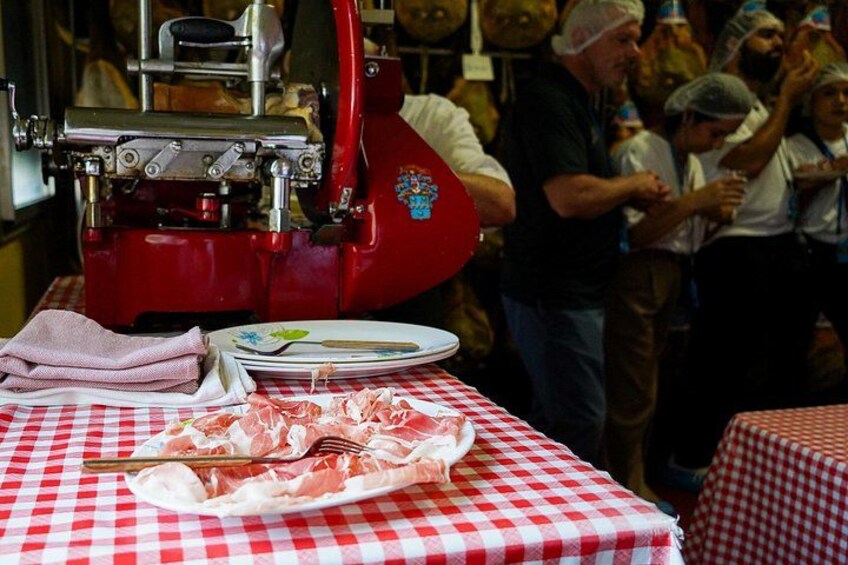 From Bologna: Parma, Parmesan and Ham Tour by Train 1st Class 3