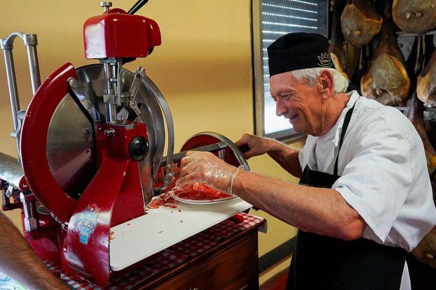 From Bologna: Parma, Parmesan and Ham Tour by Train 1st Class 2