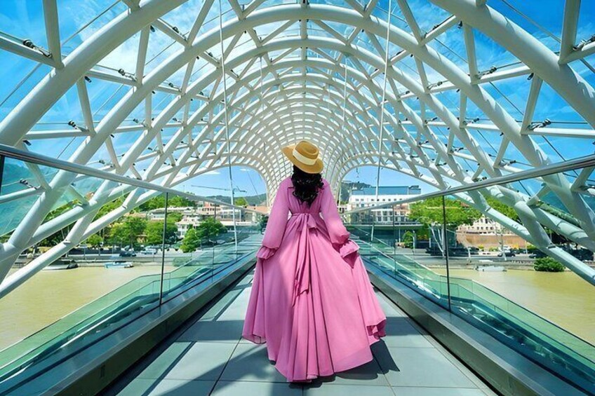 Walk Taste Fall in Love with Tbilisi Local Stories 7 Wines Taste 5