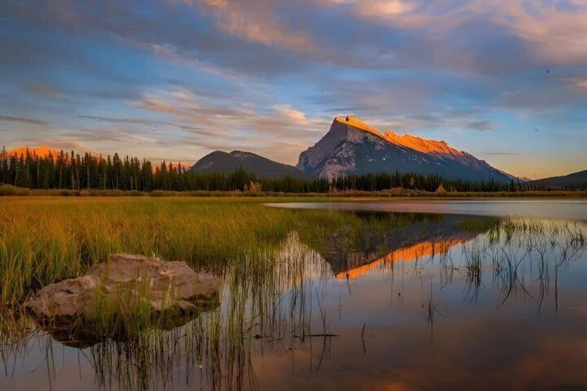 Banff: Evening Scenic Sunset Tour with Wildlife Spotting 2