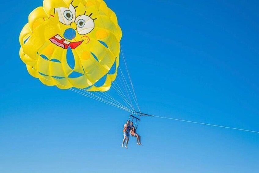 Roatan Parasailing Adventures & Tours at West Bay Beach 3