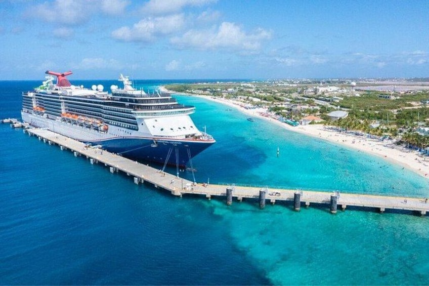 Grand Turk; Tram Tour w/ Beach, Lunch & Local rum 4