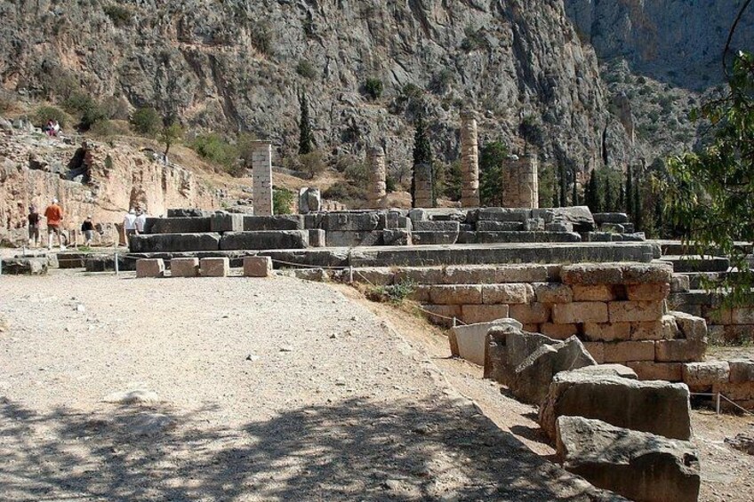 Private Tour to Delphi Olympia Nafplio and the Peloponnese 3