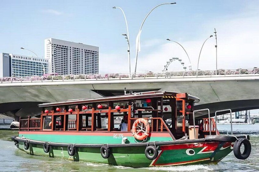 Singapore River Sightseeing Cruise 4