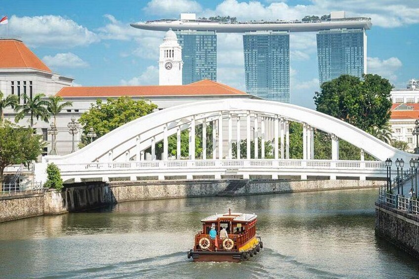 Singapore River Sightseeing Cruise 2