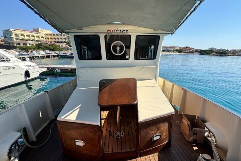 Golfo Aranci 3-hour cruise: dolphins and aperitif on vintage yachts 4
