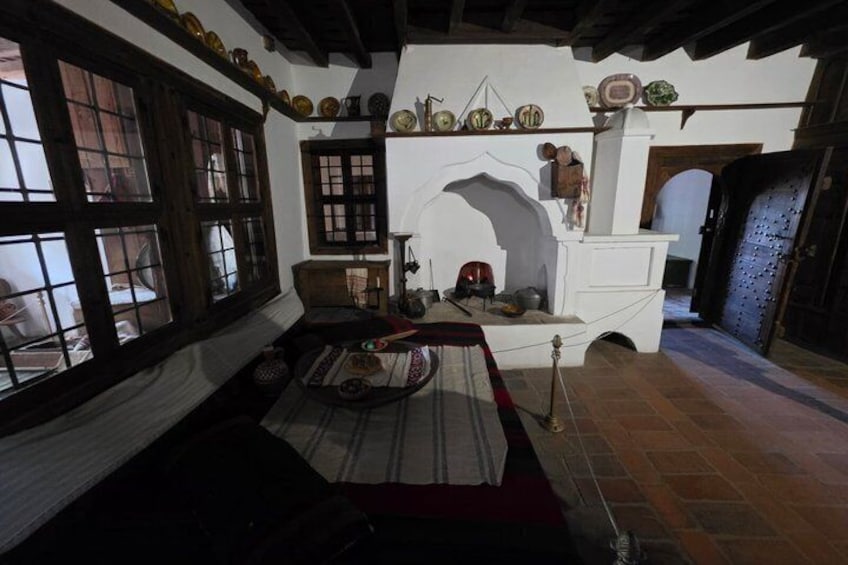 Private Tour from Bucharest: Veliko Tarnovo, Arbanasi & Tsarevets 2