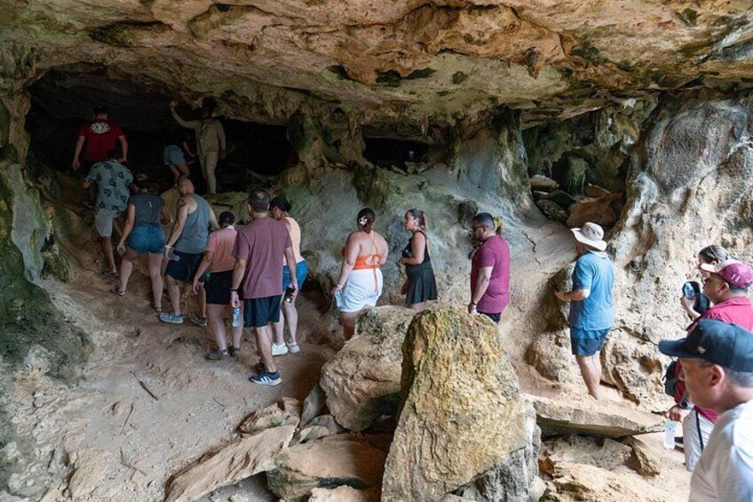 Curaçao Cave Kunuku and Porto Mari Jeep Safari Adventure 2
