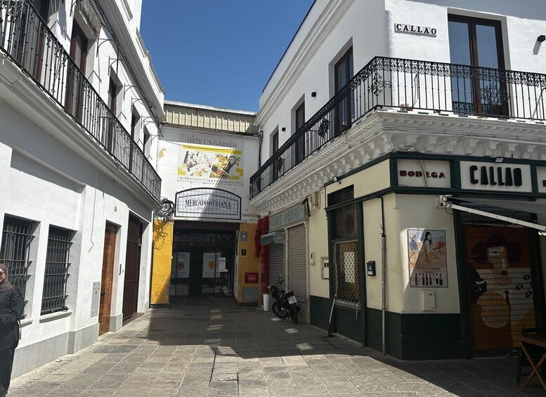 Picture 1 for Activity Seville: Evening Paella & Tapas Cooking Class + Sangría 2