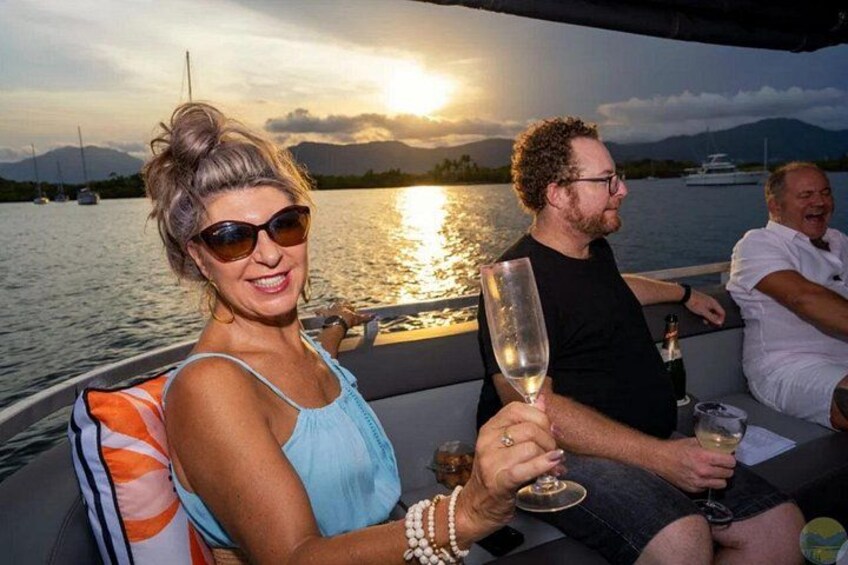 Stockholm Guided Archipelago Cruise Tour with Swedish Fika 3