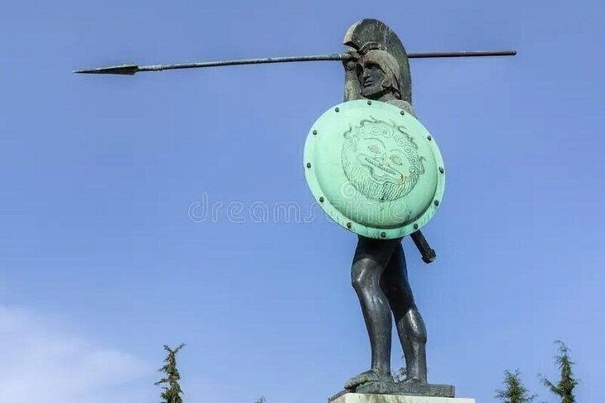 Delphi to Meteora and Thermopylae Tour 3