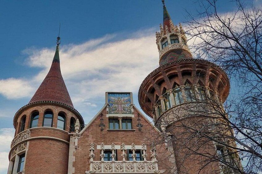 Barcelona Beyond Gaudí - Private Tour 3