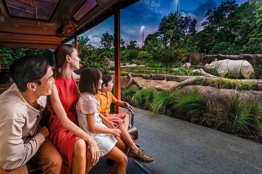 2-Park Combo Night Safari + Singapore Zoo Tickets 4