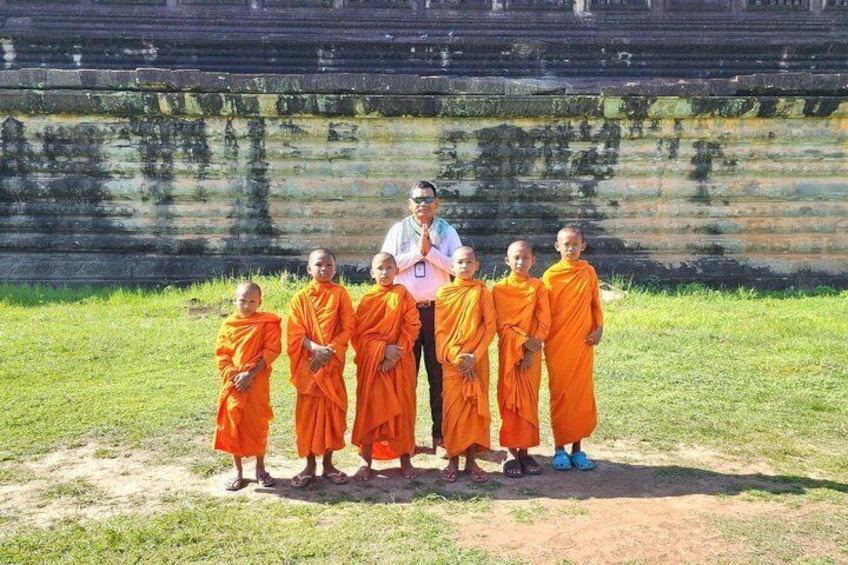2 Day Private Tour Angkor Wat & Beng Mealea & Koh Ker 5