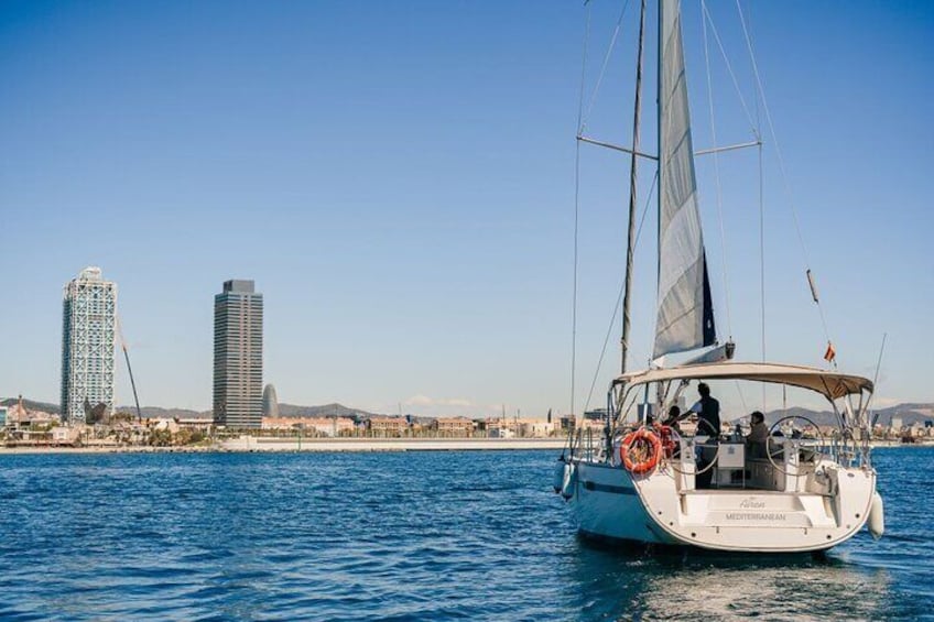 Sunset shared Sailing Excursion in Barcelona 3