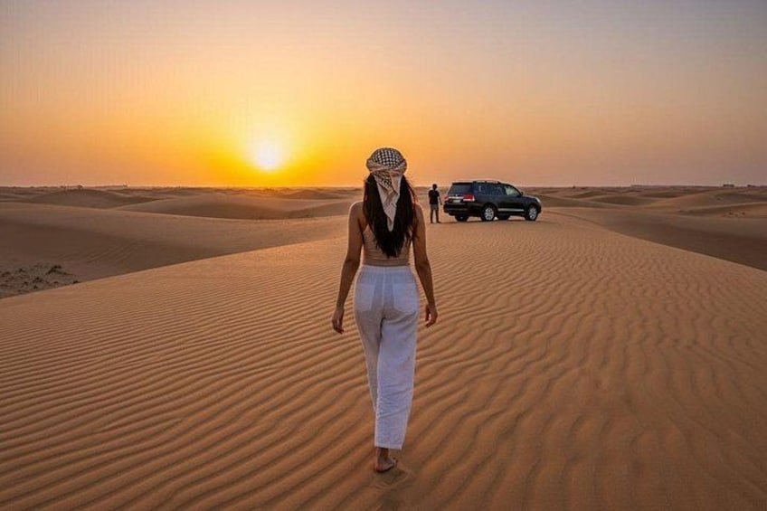Dubai Sunset Desert Safari, sandboarding & camels with transfers 1