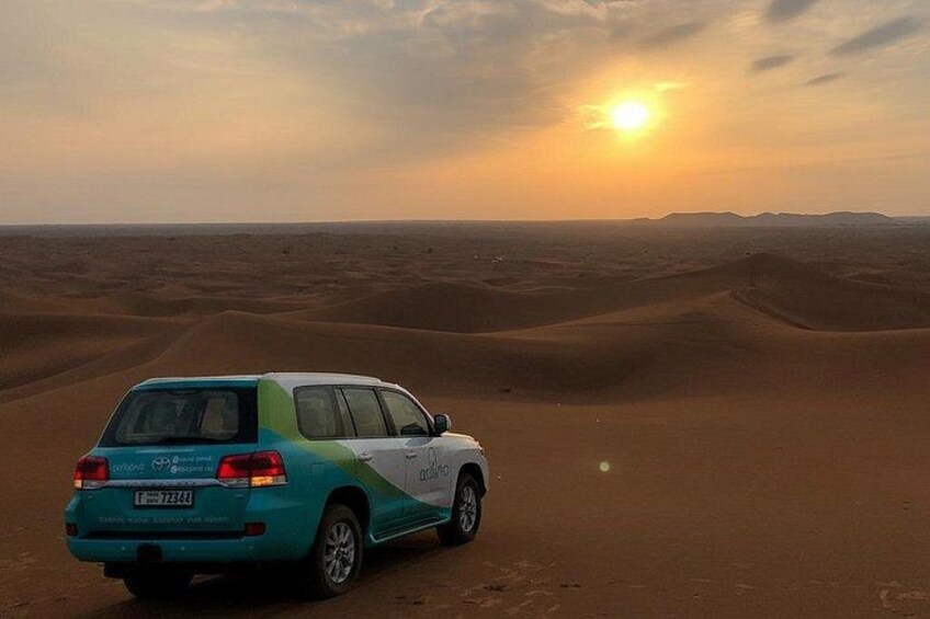 Dubai Sunset Desert Safari, sandboarding & camels with transfers 2