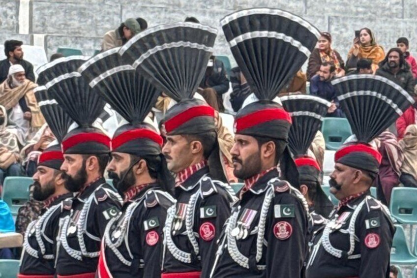 Lahore: Wagah Border Flag Ceremony & Shalimar Gardens Tour 5