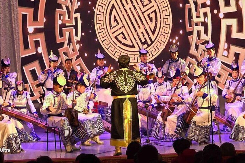 Ulaanbaatar: Mongolian Traditional Music and Dance Performance 3