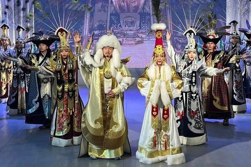 Ulaanbaatar: Mongolian Traditional Music and Dance Performance 1