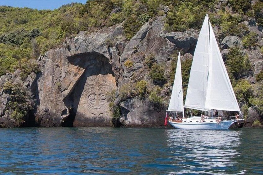Eco Sailing Tour to Maori Rock Carvings on Lake Taupo 2