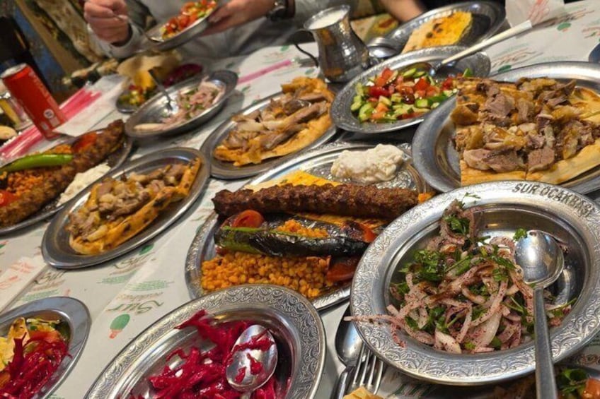 Authentic Turkish Food Night and Rooftop Experience Istanbul 5
