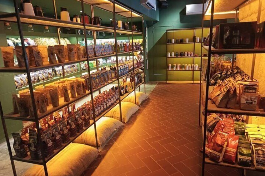 Shared Coffee and Tobacco Tour of Cartagena 3