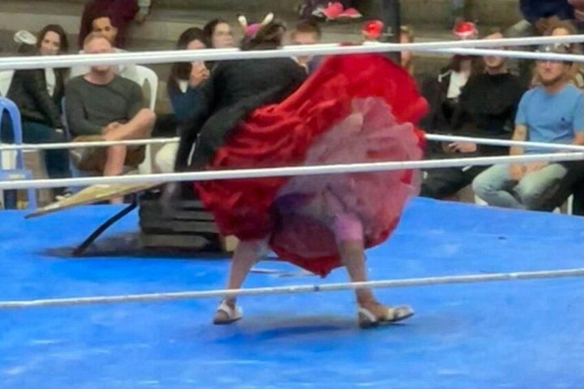 La Paz: Queens of the Ring, Cholitas Wrestling 2