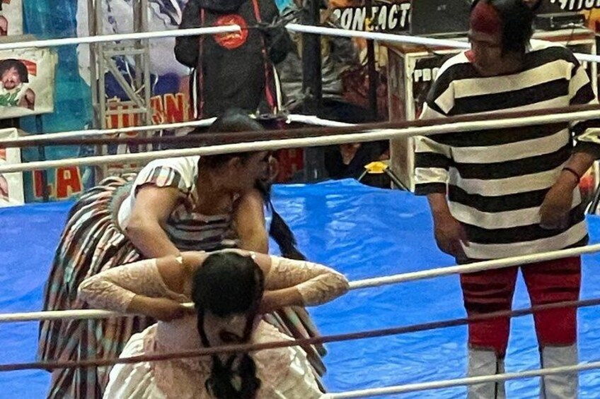 La Paz: Queens of the Ring, Cholitas Wrestling 3