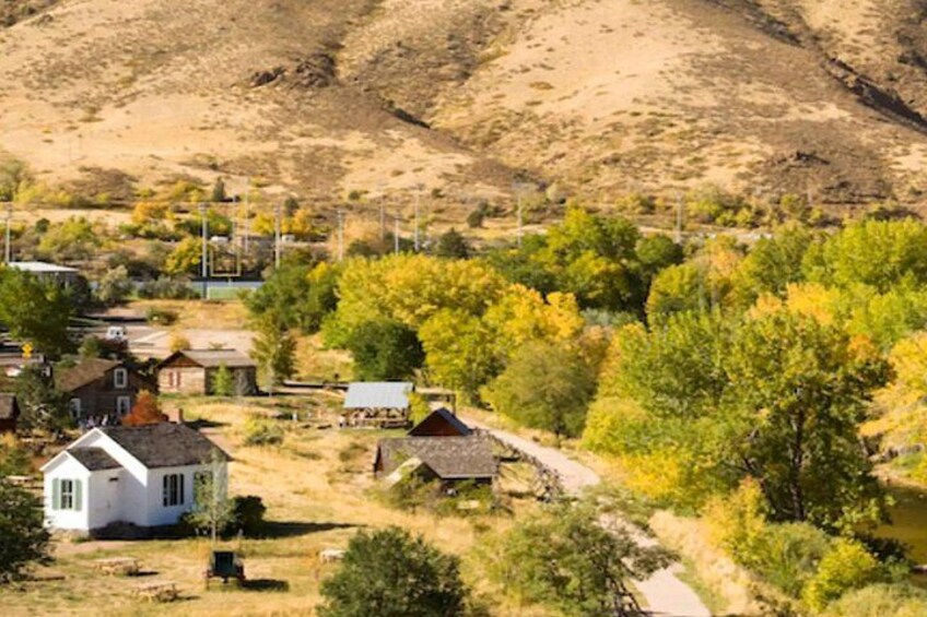 Gold Beer and the Rockies: Audio Walking Tour of Golden's Past 5