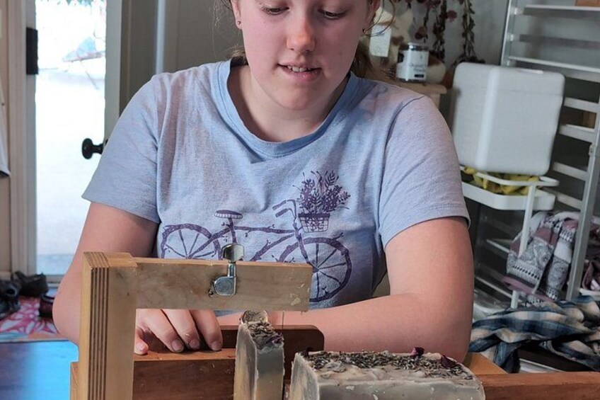 Artesian Soap Making Experience at Diamond E Ranch 2