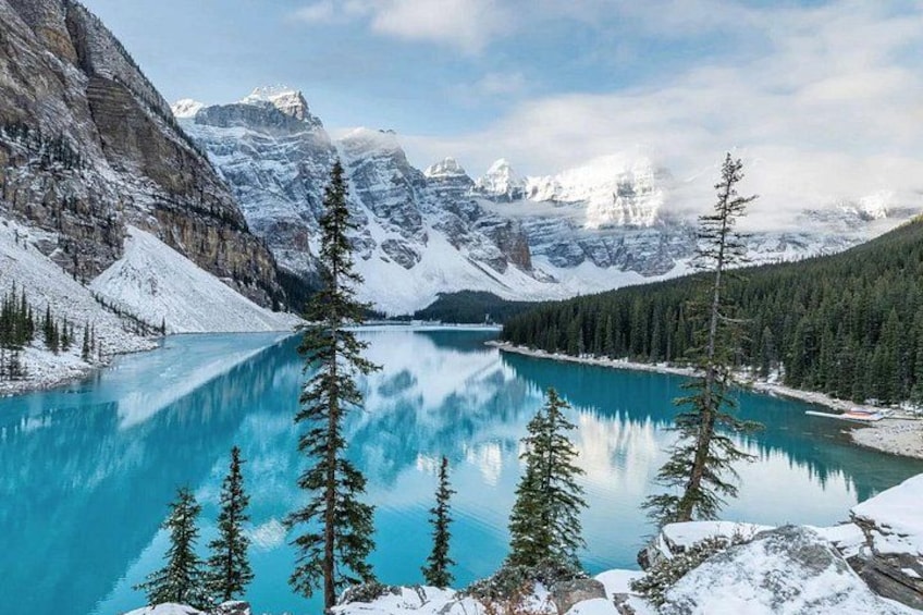 Winter Private Full Day Banff and Icefields Parkway Tour 5