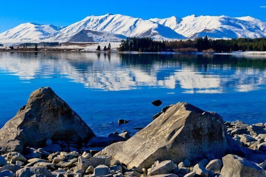 Christchurch to Queenstown One way via Mt Cook with Breakfast 3