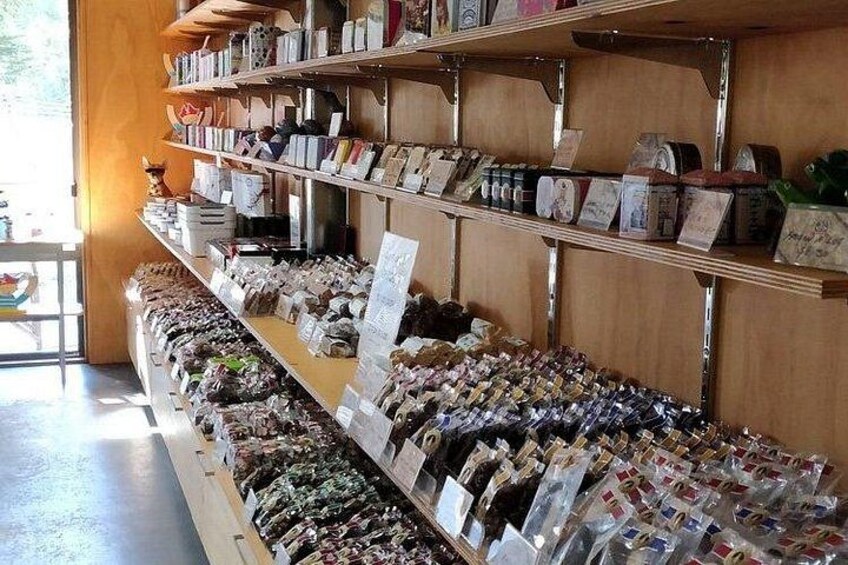 Bruny Island Day Tour Scenic Views And Local Tastings 4