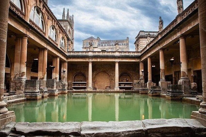 Private Full Day Tour to Longleat Safari Park and Historic Bath 4