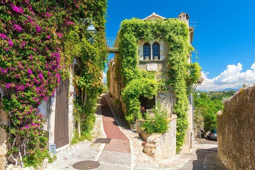 From Nice: Cannes, Antibes and St Paul de Vence Private Tour 1