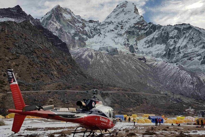 Private Everest Chopper flight tour 1