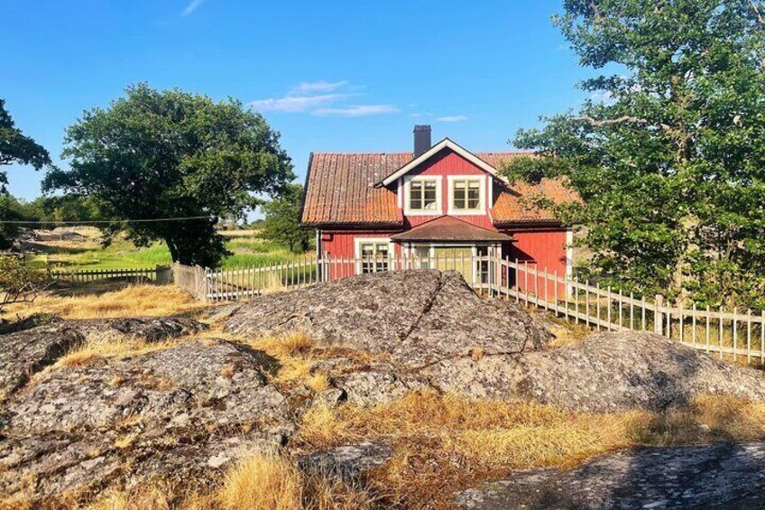 Stockholm 3 Days Guided Kayak Tour with Island Camping 2