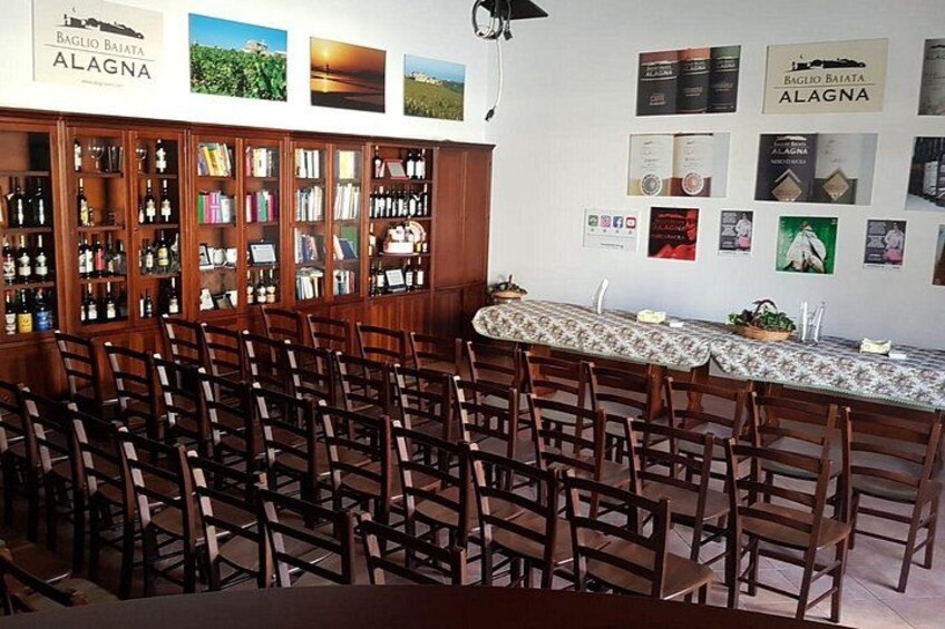 Reinforced Typical Food and Wine Tasting 2